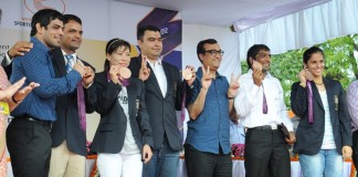 Mary Kom,S Nehwal,Y Dutt,S Kumar,G Narang,V Kumar-Heroes of London Olympics-Felicitated