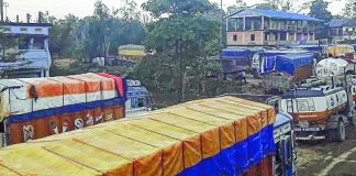 Loaded trucks leave Jiribam for Imphal. No ban on Manipur vehicles : NSCN (IM)