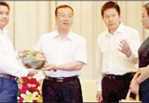 Biswajit highlights trade prospects in Manipur, Boashan