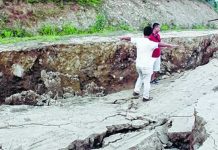 Kangpokpi earth crack spreads to 5 Kms radius Fissure widening, water, power grievances at relief camp
