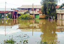 Water levels rise, rivers overflow, many areas flooded