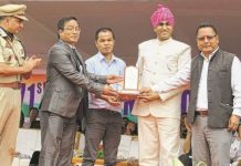 CCpur bags cleanest DHQs award, DC lauds people’s altruism