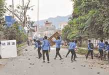 Student bodies clash at CC HSS election