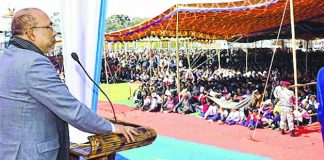 To encourage Govt school students CM announces Rs 5 lakh reward to 1st topper