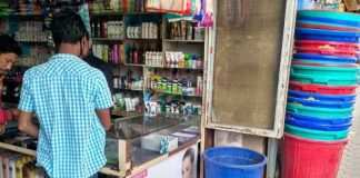 ‘No dustbin no shop license” policy, no use dustbin imphal market